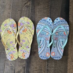 Bundle of 2 Pair Vera Bradley Women's Flip-Flops. Medium. New.